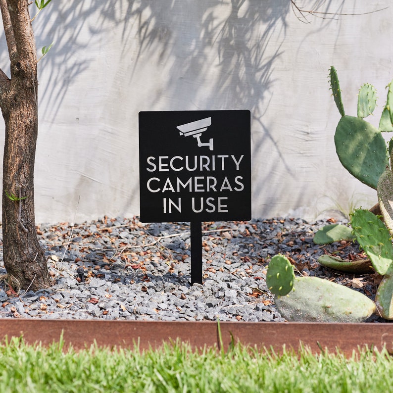 Security Camera Yard Sign - Mo - đánh giá và giá Home Yard Security Cameras